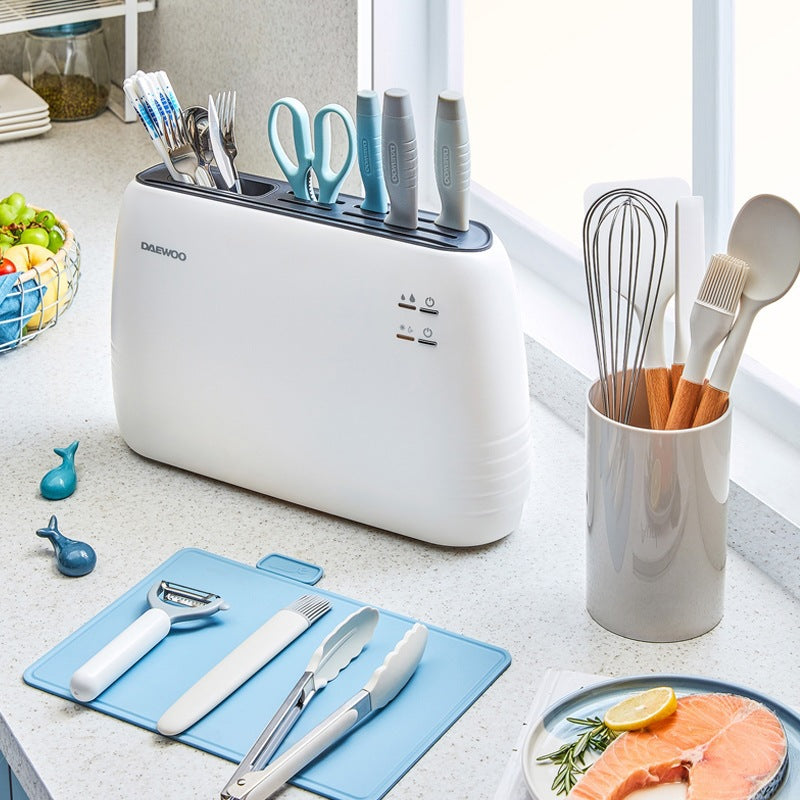 UV Sanitizer for Knives and Cutting Boards at Home